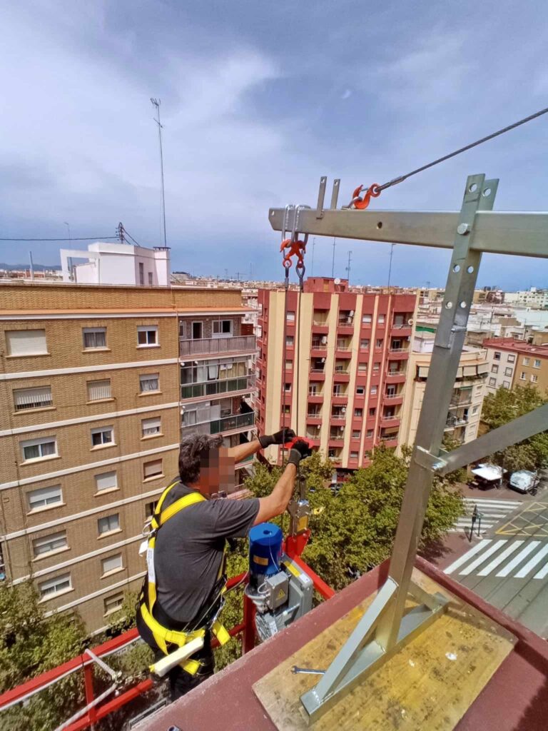 Venta de andamio colgante en Valencia